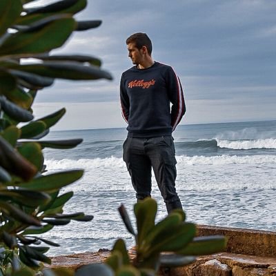 R0ugeT0mate's profile picture. ☂️