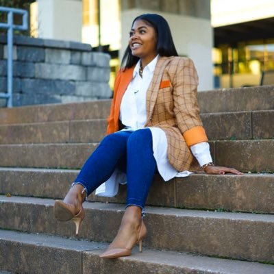Founder of Rose Designs LLC Interior Designer Travel Enthusiasts + 3/4 Pescatarian | The Mirror Image of What You See in You | Instagram @RoseHumphreyDesigns