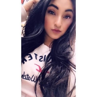 ivonher03 Profile Picture