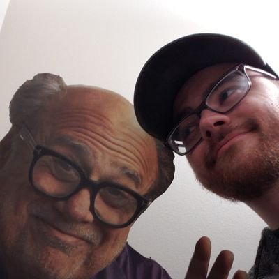 moxlry's profile picture. I write code and dumb jokes.
he/him