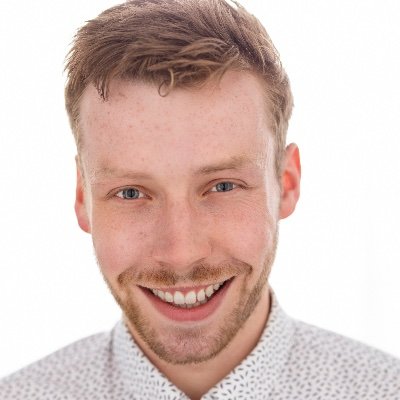 Actor and Voice Artist with a broadcast quality home studio. Contact via https://t.co/jkE0FaXkVz