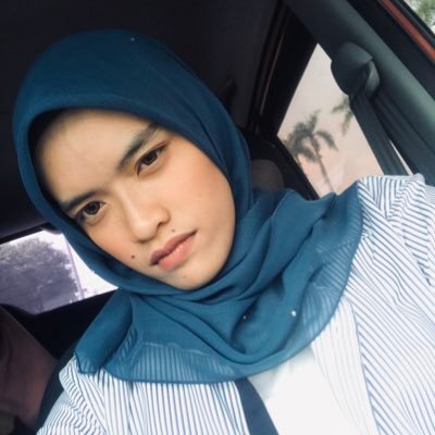 biasakan diri hidup sendirian, sebab nanti mati kau sendirian juga . #prayforfara #restinpeace #alfatihah follow my sec acc; @faraatiqa