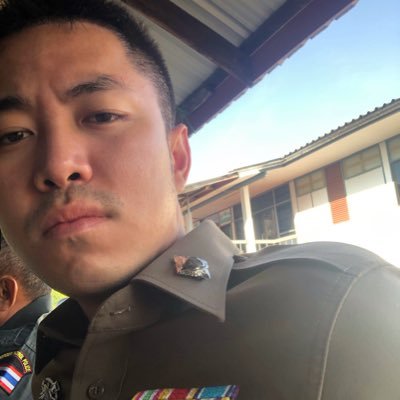 เอาไว้ติดตามการเคลื่อนไหวของโลก เฟซผม sarawut khamyod นะครับ