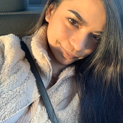 Jewel_Flores10's profile picture. efjr💘 👰🏻💍 25 📝 Licensed Professional Teacher