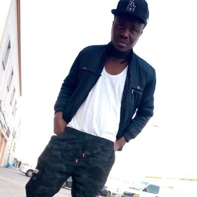 Emmax056's profile picture. Look for a black goat when is still day time