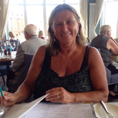 Tenant Support Worker at @PFPlivingplus All views my own.