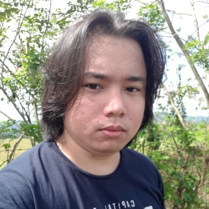 Hard Core Gamer. Tech Enthusiast. Video Editor. 28.
