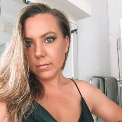 Entrepreneur 💵 Maker 🦄 Badass Girl Boss 💪
Founder @superhost_sa 🏰