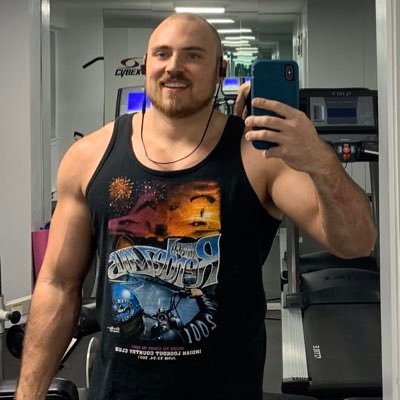 rickyforbidden's profile picture. 