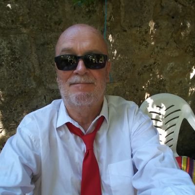 #FBPE #RejoinEU. Retired, linguist, teacher. European. London, France , Egypt, Portugal. RT = interesting. Other place: geof24@occitania.social