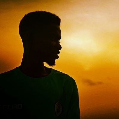 Hustle Loyality Respect...
_Be the change you want to see in the world_
{•S•O•S•} Still On Street