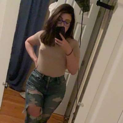 saylerhuff's profile picture. 