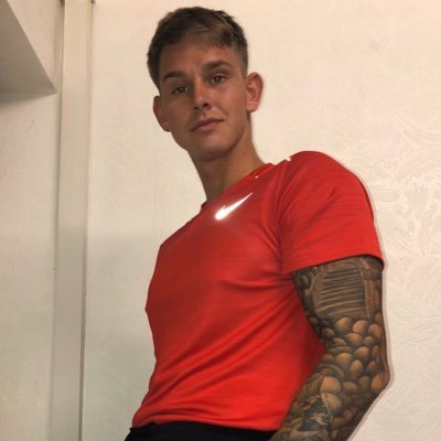 🔞!! Im a straight content creator https://t.co/Stm9bDdPLx my only backup account - @JoeRiderXXX2