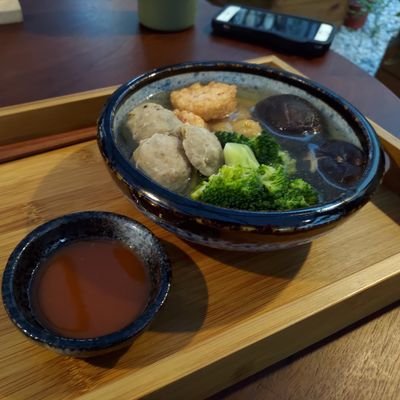 EricKuan12's profile picture. Share my favorite things