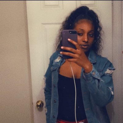 DesignerThough2's profile picture. 