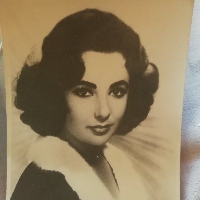 DaviesGart's profile picture. Manger of u s a oil company