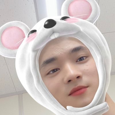 mamochan79's profile picture. 