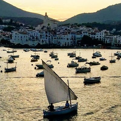 carleslsala's profile picture. Humanista per la UOC. Enamorat de l'Empordà i el mar. Buscant la República