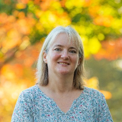 Dr Sarah Hack 💙 Profile