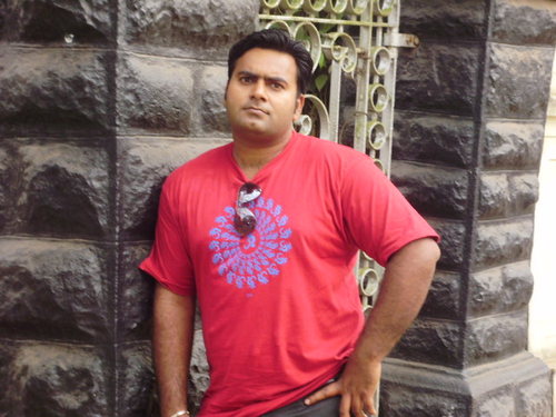 moneyOntrack's profile picture. 