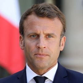 Soutien inconditionnel au président @EmmanuelMacron et @RepubliqueEnM. #Macron2022 #Macron2027. #stopgreves #stopgiletsjaunes #antiRN-FI #antiextremes