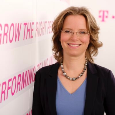 Passion for #people, #leadership, #sustainableworkforce, #diversity, #education. Mother and woman. Board member for Human Resources and Legal @deutschetelekom