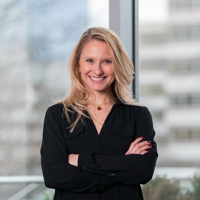 Sr. Director, Comms at @FoodAllergy | Mama | Wife | Pet Parent | Food, Wine, Fitness enthusiast s/o to @onepeloton, @barre3 (Tweets are my own)