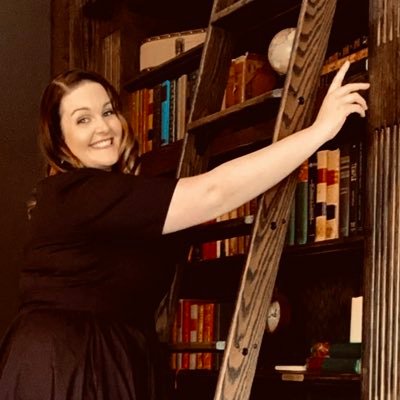 LadyBraBra's profile picture. Voice of a tween, soul of a grandma.