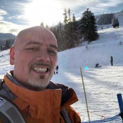 Jaihkc's profile picture. Only on Twitter for the University of Washington Huskies news of the day! And apparently politics... And investing... #GOMAB