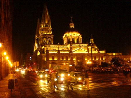 Lugar en donde podrás encontrar lugares de interes para visitar en la ciudad, próximos conciertos, turismo en general, gastronomía y de todo!