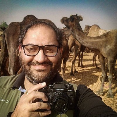 A professional IT consultant, who discovered his passion in Photography few years ago...