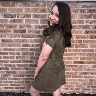 _vickypatino's profile picture. Carroll U Nursing ‘20