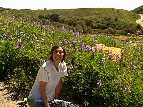 Girl with an eye for nature's beauty. Currently enjoying writing a book on my California travels~ Gypsy Gardener.