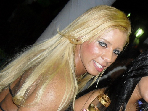 sou ahh top barby modelo e dançarina de funk!!!