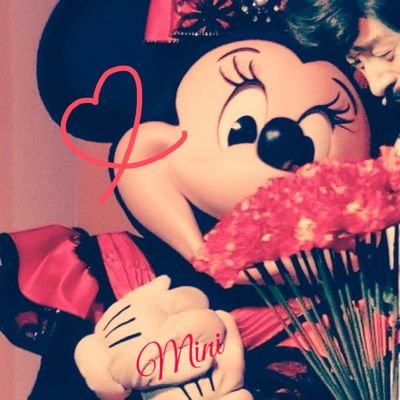 StepstoshineLow's profile picture. Minniemouse*°♡ ミキカンが大好きです 01line /1day /コンデジ /相方ちゃん💞→@Ocean_marine_r ミキカン垢🥀→@Ilove_oneflower https://t.co/GAzVGugkN5  無言フォロー失礼します