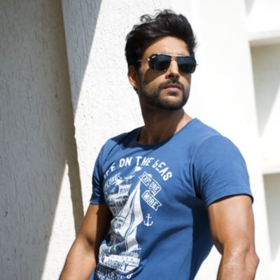 zuby5's profile picture. Actor, Dreamer, Achiever