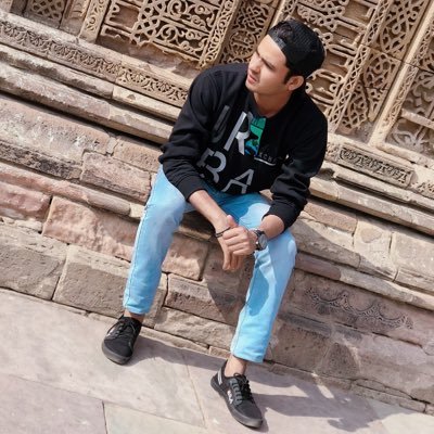 #Aussie #Cricket Aficionado Obsessed With #Gilly #Churchy |Cricket Freak| |Proud Indian| |An Enthusiast| |Known as GILLY|