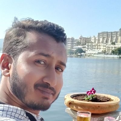 sneakylilbeech's profile picture. M the one who knocks..M the danger