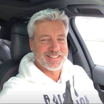 i am a man of integrity and caring . i am a kind hearted person and honest and i love life too I enjoy, cooking, swimming, and reading, walking on the beach,