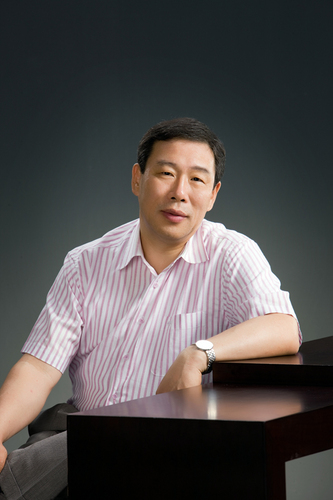 woobokaltz's profile picture. 한 여인의 남편, 두 아이의 아버지, 그대의 친구..