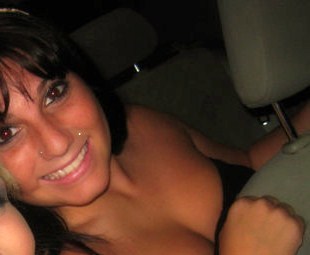 ecombss's profile picture. hello darlings,
erica is my name 
college student
tattoos and piercings
bob marley and marilyn monroe 3