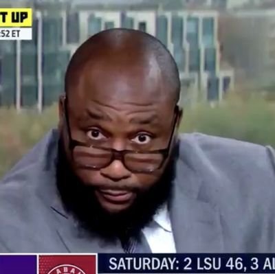 shallowbozo's profile picture. the world isn't cold just inconsistent