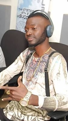 https://t.co/nbmadgEhsU ,SONGS WRITER RAPPER AND SINGER🎤🎤🎤🎤🎤🎤