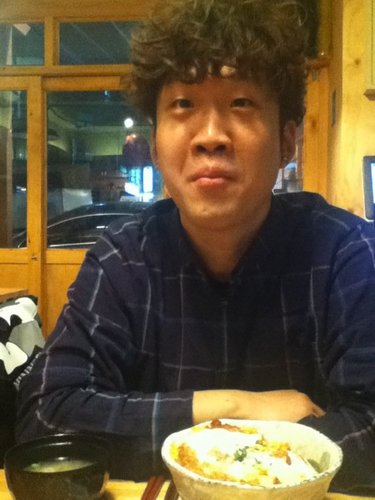 orange_illy's profile picture. 픽시, 재즈힙합, 책, 쇼핑, 여행, 사진, 사랑, 손 잡기, 애정