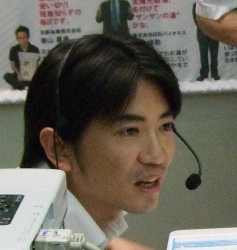 通信キャリアに所属してます。組織に属しながらどう個を活かしていくか、そして自分は何を成し得たいか考えてます。組織人として、そして３児の父親がみる風景をつぶやきますっる。