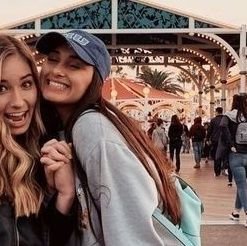 SmilwGamilibis's profile picture. E quando vocês soriram, eu me apaixonei por vcs ❤ #Tanoelli 💕 | bffs: Nooh,Babi, Maluzinha, Liih

[Fan Account]