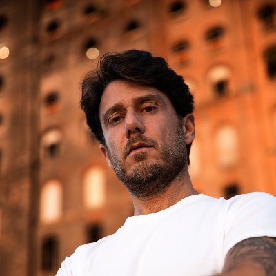 Born and raised anticapesa & anticapesabk ferocenyc clarkkentagency sometimes tv host.
Contatti commerciali: https://t.co/3yO6J3kuM9