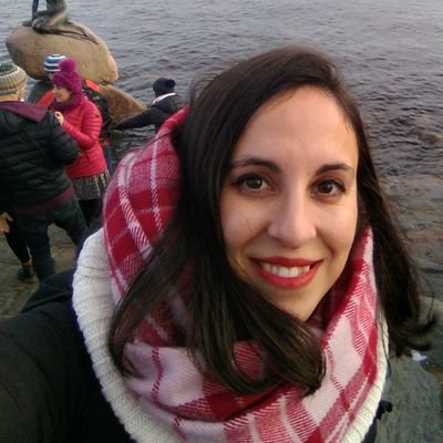 Maestra de EF y otras especialidades. Orgullosa de mi trabajo, porque somos afortunados.
*GR-37-EF*