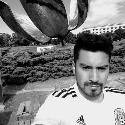 Víctor Conejo Profile