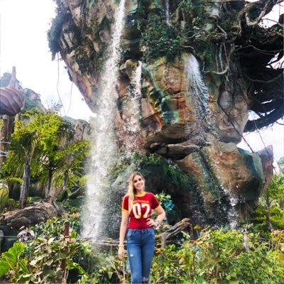 diaanismora's profile picture. Para que caminar si puedo correr? / Futura Licenciada en Comunicación y Relaciones Públicas / Adicta a la adrenalina / I ♥ Chanel, Paris, Marilyn Monroe & Tea